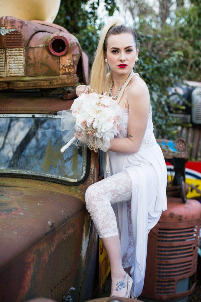 4 vintage 1980s wedding looks for an alternative bride