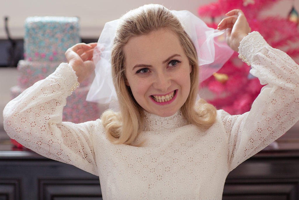 1960s Christmas wedding inspiration with pom poms & baubles galore!