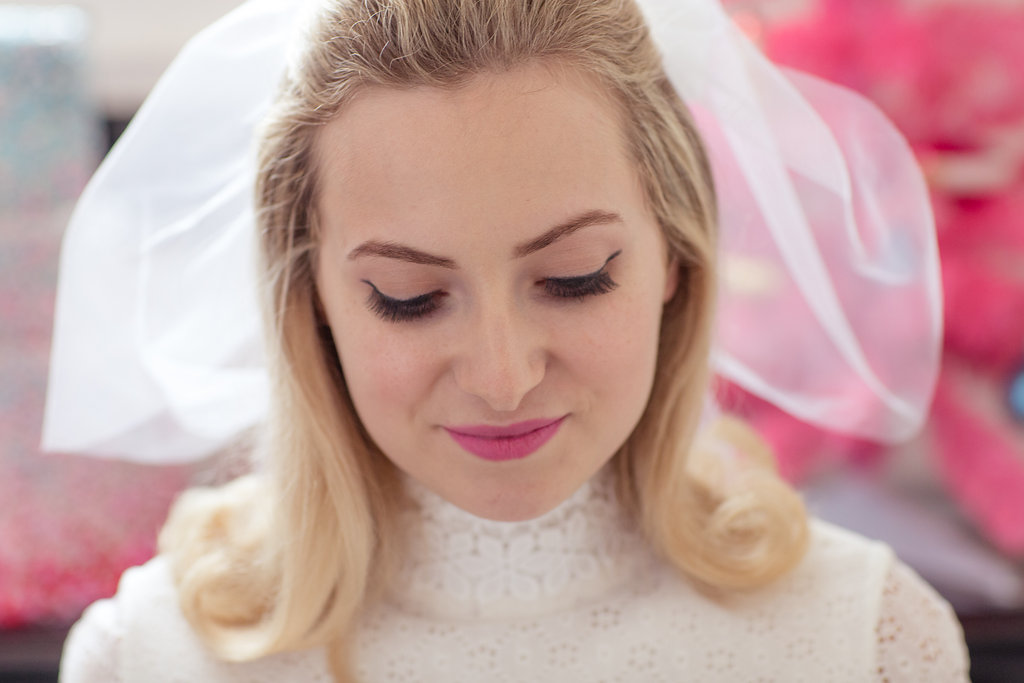 1960s Christmas wedding inspiration with pom poms & baubles galore!