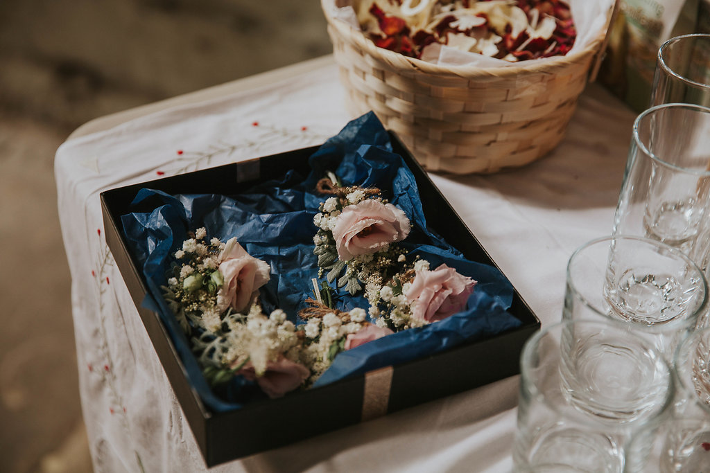 A 1940s vintage wedding in Hepden Bridge