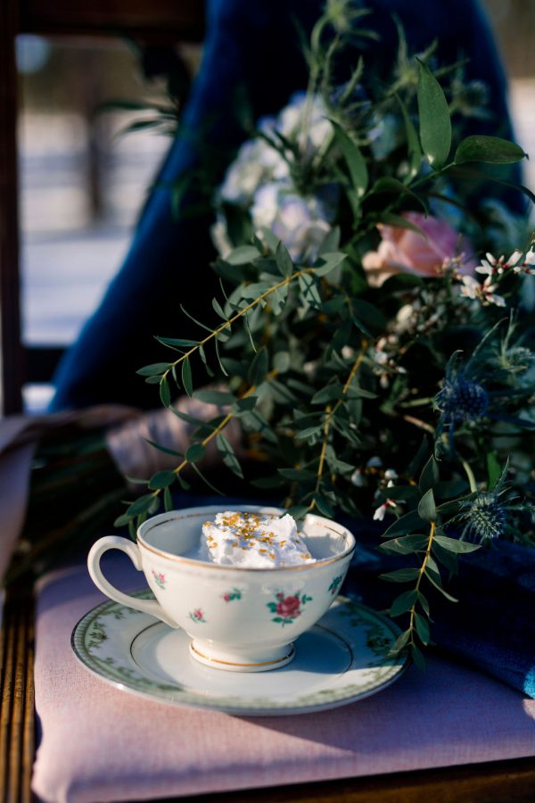 Outdoor Winter Wedding Inspiration with Turquoise and Gold Touches