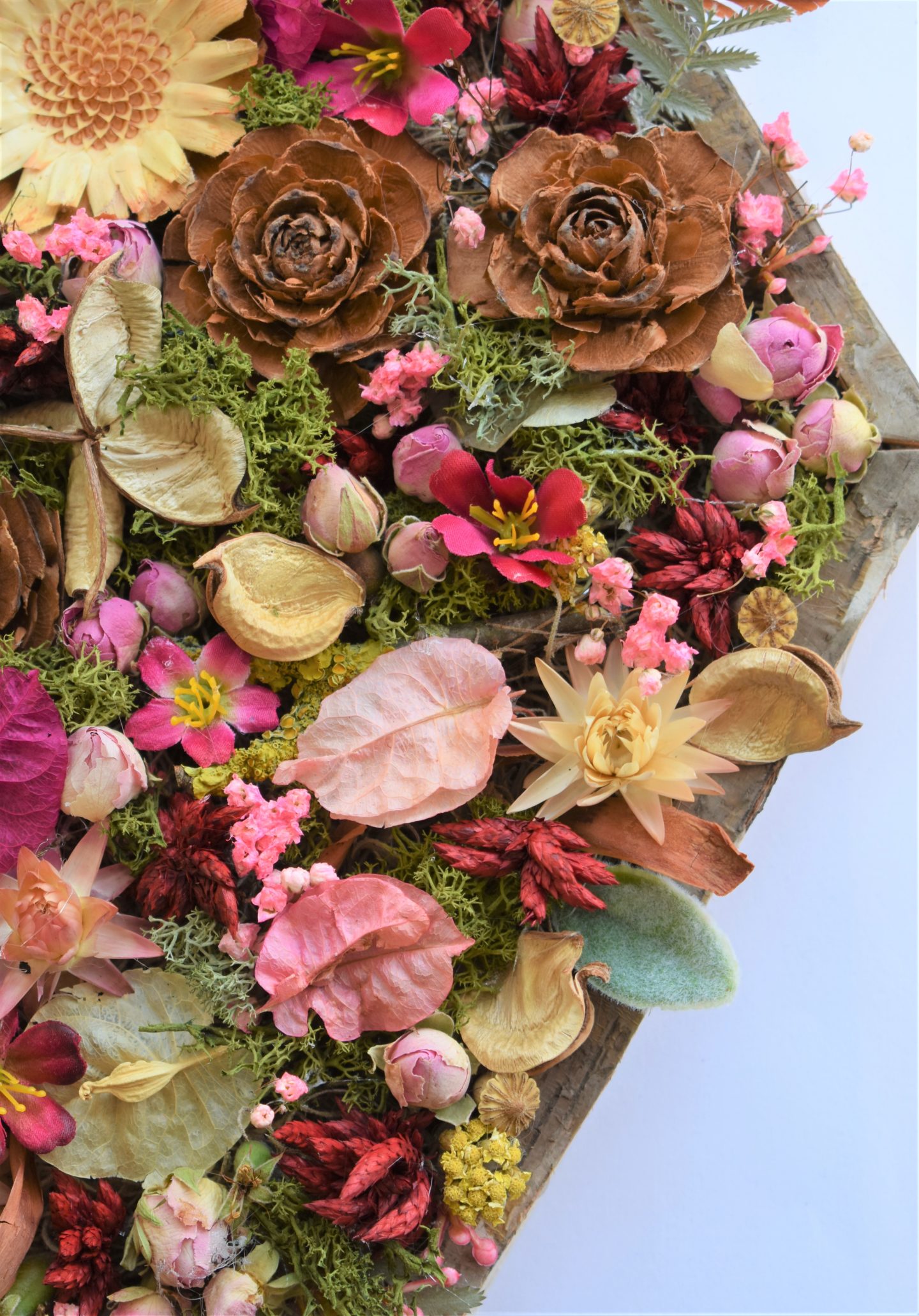 DIY Tutorial – How To Dry Wedding Flowers To Keep Them Forever