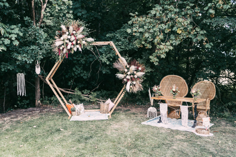 Outdoor Boho Tent Wedding With Relaxed Vibes The Quill Kent