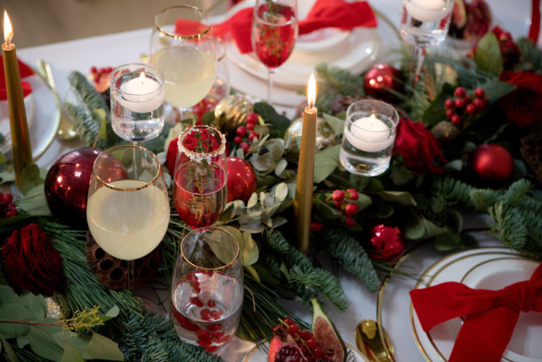 7 Christmas Table Styling Tips for your Luxury Christmas Wedding