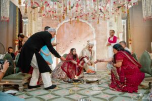 Punjabi Destination Wedding The Leela Palace Bangalore