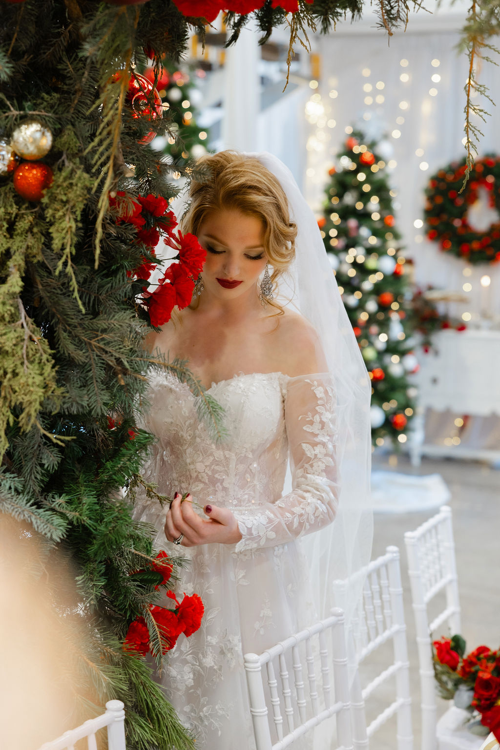 A Very Festive Wedding Day With Modern Styling