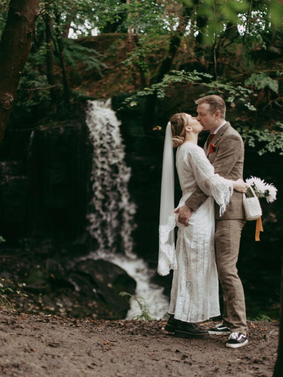 Wildly In Love: A Retro Inspired Wedding Elopement In Lumsdale Waterfalls, Derbyshire