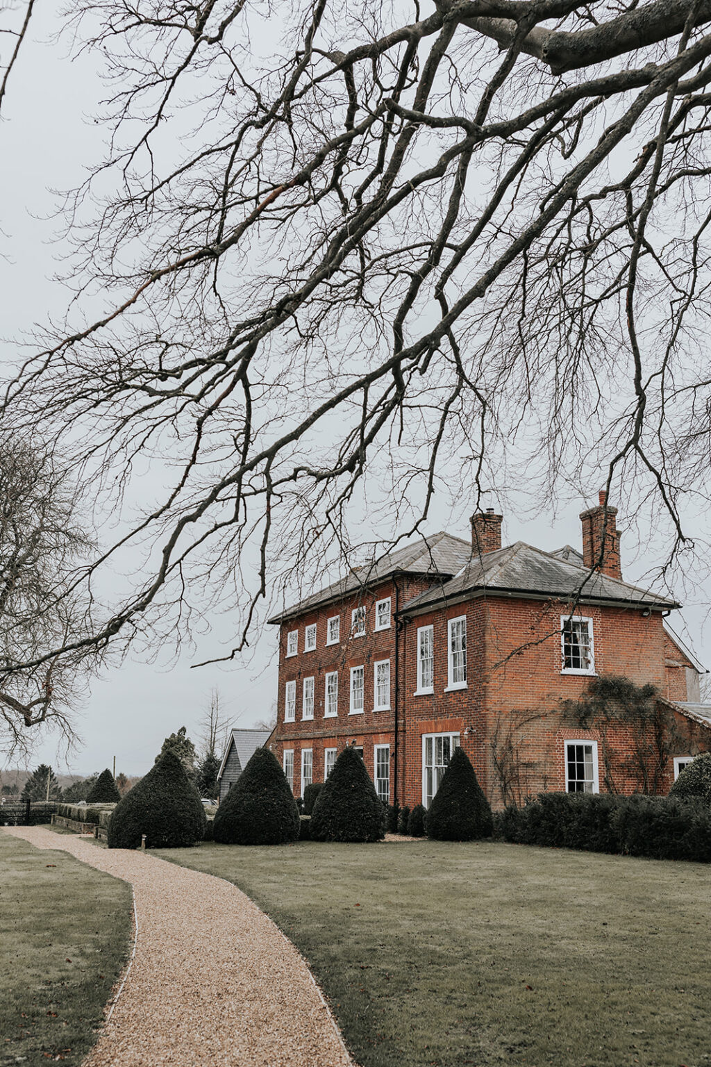 Classic Elegance And Contemporary Allure At The Wedding Venue Sandon Manor