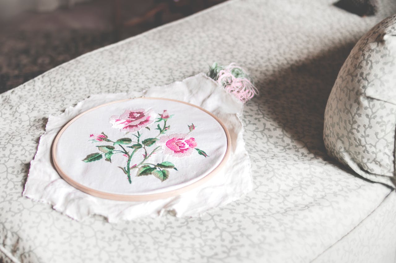 How to Personalise Your Wedding with Custom Embroidered Decor