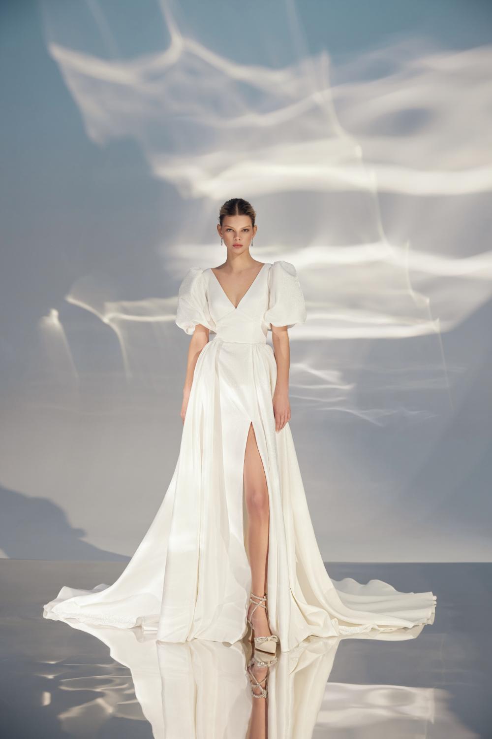 Wedding Dress Silhouettes: How to Pick the Right Shape for Your Style